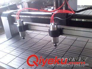 广告雕刻机厂家直供 详解1325型真空吸附木工雕刻机及多头电脑数控雕刻机